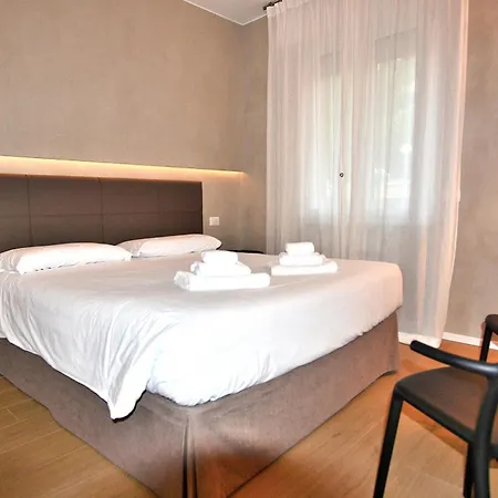 Apartment Leonardo Walsh With View Torri Del Benaco